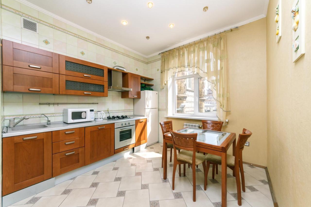 Квартира На Крещатике Kiev Ngoại thất bức ảnh