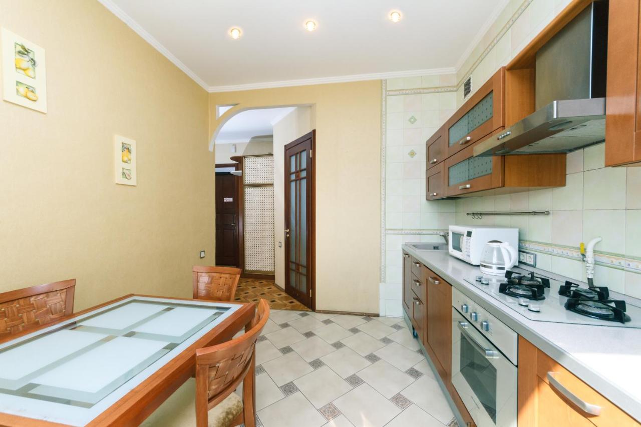 Квартира На Крещатике Kiev Ngoại thất bức ảnh