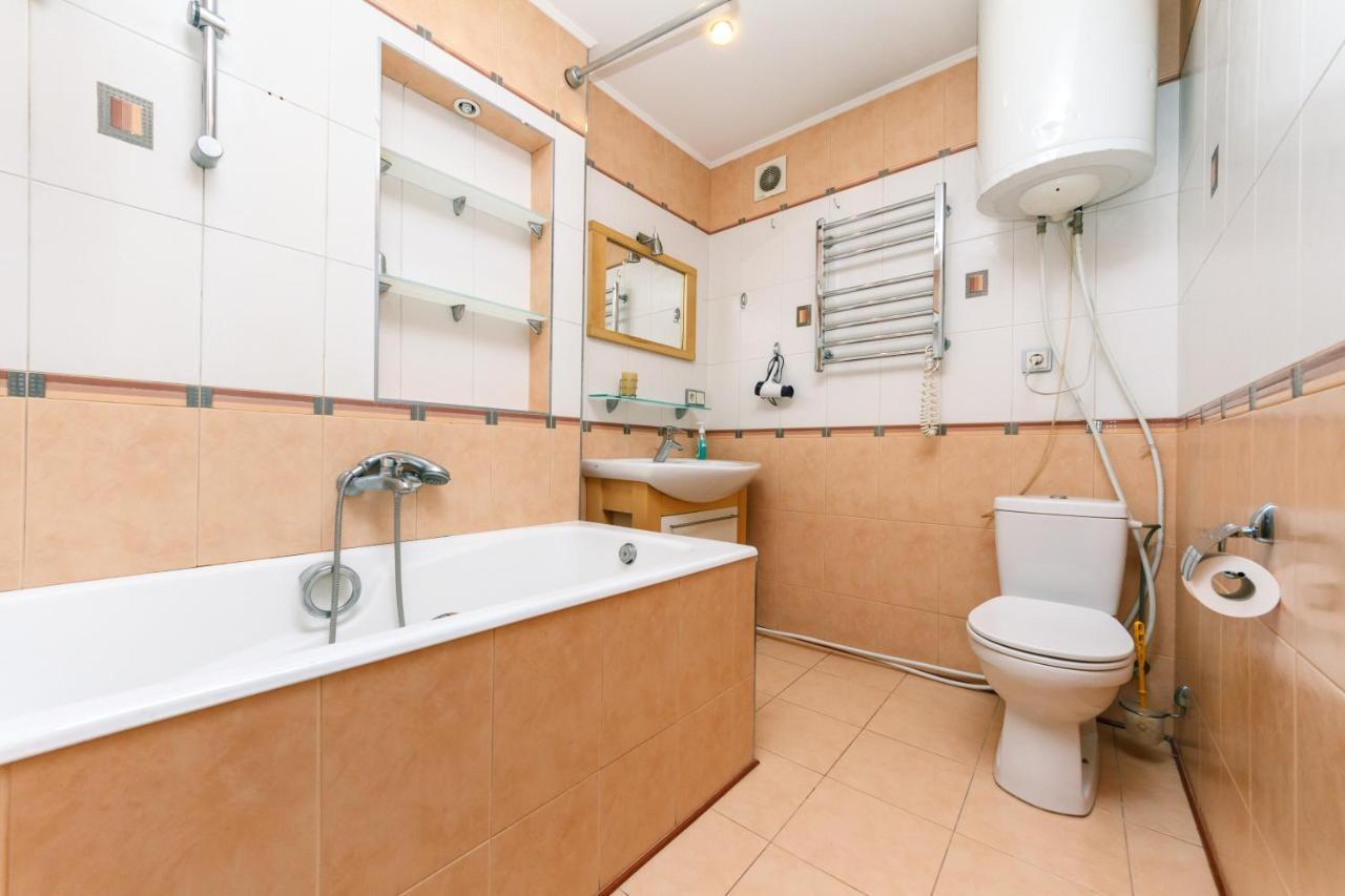 Квартира На Крещатике Kiev Ngoại thất bức ảnh