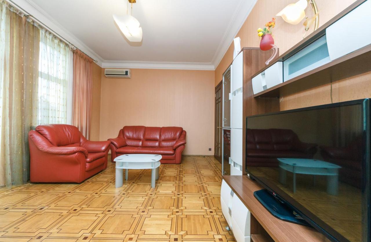 Квартира На Крещатике Kiev Ngoại thất bức ảnh